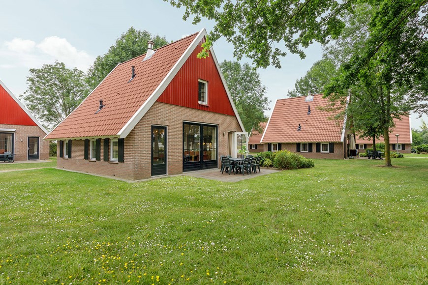 Bungalow 6-8 persons | Holiday park De Twee Bruggen